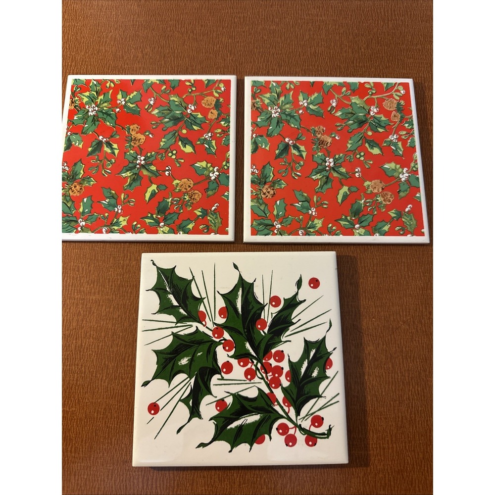 Set Of 3 Vtg Christmas Trivets Red Green Holly Berries